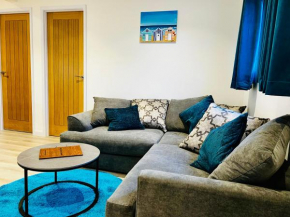 2 bedroom Scratby chalet holiday park close to beach